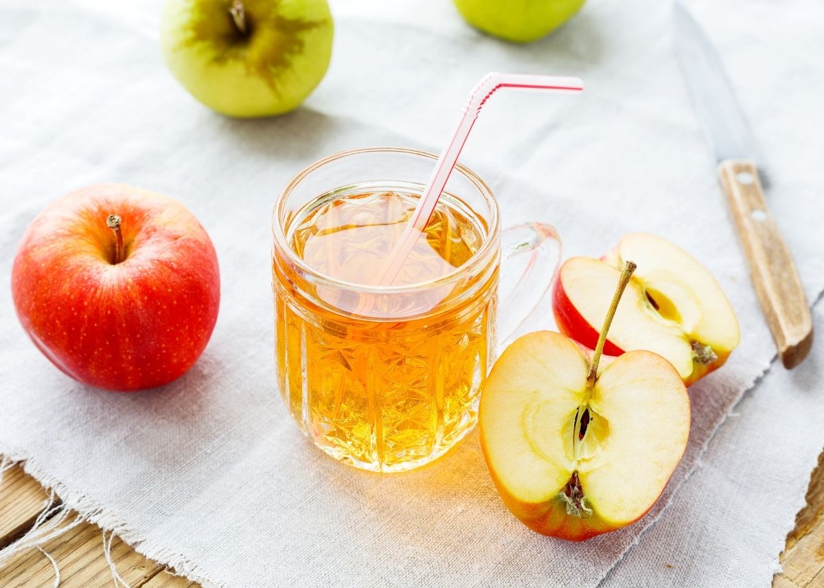 Why Does Apple Juice Make You Poop: The Surprising Truth