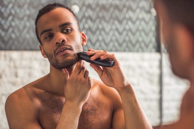 What Should Be In A Man's Grooming Kit?